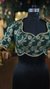 Beautiful and stylish blouse in brocade with floral design.  This blouse can be done with or without the bust cup inserts . The blouse is fully lined is cotton.