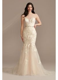 Lace Applique Mermaid Strapless Wedding Dress CWG912