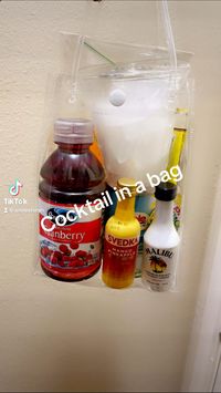 Easy cocktail goodie bag for your friends