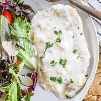 These creamy and comforting cream of mushroom pork chops is the ultimate quick weeknight dinner. It’s an affordable and kid-friendly recipe your whole family will love! With just 5 ingredients you’ll have dinner on the table in just 20 minutes. Serve it with a vegetable and side dish for a well-rounded comforting meal. This will be your new go-to weeknight dinner recipe made in one baking dish for easy cleanup. You can eat for leftovers or meal prep for the week for a quick lunch.