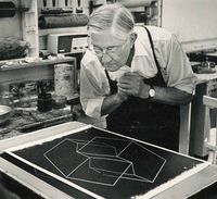 Josef Albers at the Tamarind Lithography Workshop, Los Angeles, 1962. Albers’ graphic work (1916-1976). Courtesy of The Josef & Anni Albers Foundation. Fundación Juan March. Click above to see larger image.