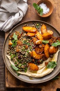 Roasted Carrot and Lentil Salad with Hummus - Wandering chickpea