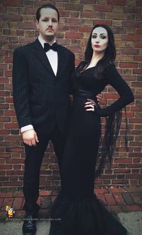 Cool Morticia and Gomez Addams Couple Costume OOh I know them ;) haha:)