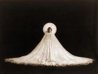 size: 12x9in Photo: Loie Fuller, American Born Dancer Who Spent Most of Her Professional Life after 1892 in France : Artists