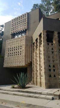 Derby House in Glendale, CA. by Lloyd Wright in 1926. He is the son of Frank Lloyd Wright. Photo taken by Cheryl DeMarco, Architect