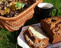 acorn and apple tea bread