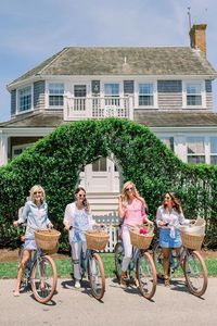 Nantucket | Morgan Julia Designs, bikes, friends, home design, home, Nantucket, preppy, east coast living, coastal vibes, outdoors, classic style, summer, florals