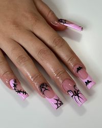 Spooky but make it pink 👻💗🕸️ Inspo @houseofnailzla . . . . #acrylicnails #nailsofinstagram #nailinspo #nailinspiration #spookyseason… | Instagram