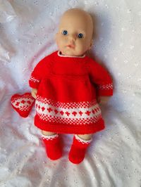 Linmary Knits: Baby Annabell Festive Dress