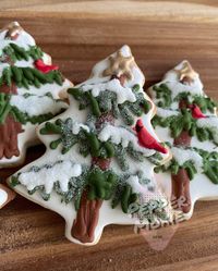 Snow Tree Cardinal Decorated Cookie, Christmas Tree, Snow, Winter Cardinal Sugar Cookie - Etsy