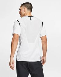 Nike Pro AeroAdapt Men's Short-Sleeve Top. Nike.com