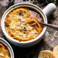 Instant Pot French Onion Soup Recipe - Platings + Pairings