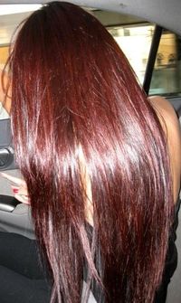 Long looks of excellent color in the dark red family as in burgundy, oxblood, port or cherry cola ;)