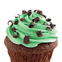 Crème de Menthe Buttercream | Green crème de menthe adds faint color and cool flavor to Crème de Menthe Buttercream frosting.