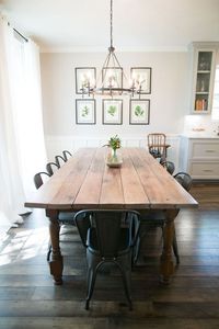 A former Fixer Upper client reveals what it’s really like to have Chip and Joanna Gaines renovate your home. Here, the dining room table is farmhouse beautiful!