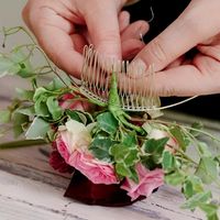 Our How to Guide to Making a Floral Hair Comb | Interflora