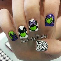 Disney Halloween nails nail art