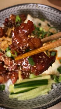 #filipinofood #tocino #asianfood #easyrecipe #dinnerideas #breakfastideas #lunchideas #quickmeals   5 servings total 219 Cals/serving 23g Protein 8g Fat 10g Carbs  500g Pork shoulder (boneless) 1/4 cup Brown sugar 1/4 cup Pineapple juice 2 tbsp Soy sauce 1 tbsp White vinegar 6 cloves Garlic (minced) 1/2 tsp Salt 1/2 tsp Black pepper 2 tbsp Olive oil (to fry)  - Marinate for at least 20min - Fry in wok or pan for 8-12min or until pork is fully cooked - Serve with jasmine rice, fried egg, green and fried onions, sesame seeds, chili oil.