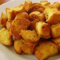 Old Hamburger Bun Croutons