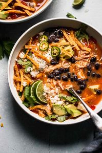 Slow Cooker Chicken Tortilla Soup