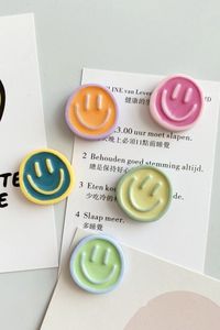 The perfect small magnets Set of 5 colorful smiley magnets Size: ø 2 cm