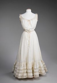 Slip 1900, American, Made of silk and linen