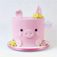 Cute piggy cake | Party Cakes Gallery