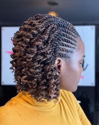 Half-Up Flat Twists and Curled Kinky Twists