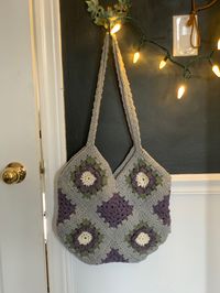 Granny squares, crochet, tote bag, purse, beginner friendly purple flower crochet granny square