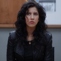 rosa in 1x08 of brooklyn nine-nine, stephanie beatriz, old school