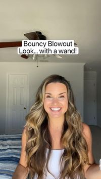 How to get a bouncy blowout look.. with a wand!  This technique has only a few basic “rules”:  • 1. Hold your wand sideways, or horizontal  • 2. Alternating wrapping over and under the wand  • 3. Wrap the top two pieces away from your face.  Once you’ve waved your whole head, wait to cool and run your hands through!   I used a Nume wand in 1.5” but this could also work with a 1” wand if you had shorter hair. Let me know what you think!