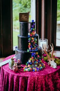 Alternative wedding style inspiration with a gloriously gothic twist - English Wedding