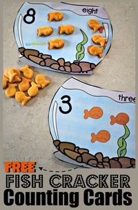 FREE Goldfish Counting Bowls - this is such a fun, hands on math activity for toddler, preschool, and kindergarten age kids for practicing counting to 10, one to one discrimination, and more with yummy goldfish crackers #goldfishcrackers #counting #preschool