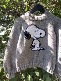 #knit #knitting #snoopy #snoopylover  #falloutfitsforwomen #sweater #green  #handmade #diy