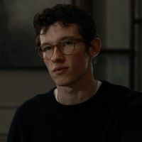 callum turner icons. the only living boy in new york icons.