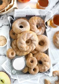 Baked Apple Cider Doughnuts - Sprinkle Bakes