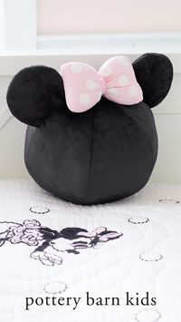 Meet our oh-so-delightful Minnie Mouse mix, full of cheerful accents, stylish bedding, comfy backpacks and more.