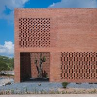 Innovative and Beautiful Uses of Brick: The Best Photos of the Week,© Trieu Chien