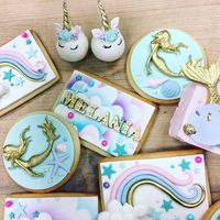 #mermaidunicornparty #mermaid #mermaidcookies #unicorn #unicorncakepops #rainbowsugarcookies 💖🦄🌈 Mermicorn Cookies 🍪