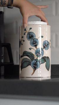 🌸New Arrival 🌸 🌷Hand-painted Ceramic Paper Towel Holder . #cerabien #uniquepieces #kitcheninspiration #foodstyling #kitchenideas #handmadewithlove #orchidlover