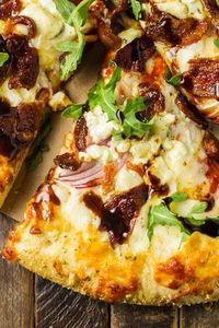 Easy Blue Cheese Balsamic Pizza