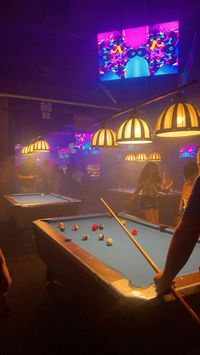 #bar #zachbryan #american #greatamericanbarscene #pooltable #montana