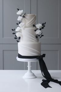 Wedding Gallery – Elizabeth Harris Wedding Cakes Liverpool