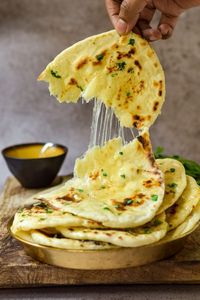 Cheesy Garlic Naan Bread