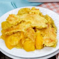 Peach Dump Cake Recipe - Gonna Want Seconds