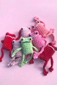 Crochet PATTERN Leggy Froggy - Etsy