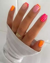 Summer Short Square Nails - Cute & Trendy Manicure Ideas