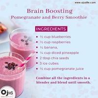 Brain Boosting Pomegranate and Berry Smoothie #smoothie #smoothierecipes #smoothieforweightloss