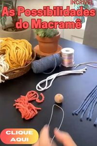 Descubra tudo que precisa para produzir os melhores Macramê da sua região! Aprenda o passo a passo que vai te ensinar tudo para produzir peças de Macramê mesmo que você esteja começando do ZERO. #macrame, #comofazermacrame, #macramenadecoracao, #macrameparainiciantes, #rendaextra, #comoganhardinheiroemcasa