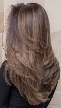 Explore 25 stunning cool tone brown hair ideas, featuring rich color shades, balayage, and highlights. From dark to light, ashy tones, caramel highlights, and styles for pale skin, blue eyes, and Korean complexions. Discover short and long looks, curly, money piece, and babylights.